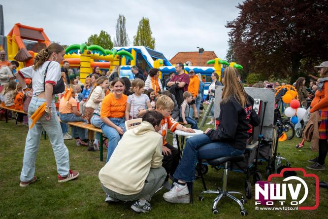 ’t Harde kleurt oranje, gezelligheid op z’n best tijdens Koningsdag 2026! - &copy; NWVFoto.nl
